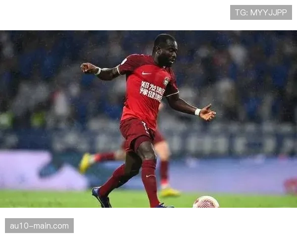 河南队双外援中卫坐镇仍场均丢一球，防守体系协同性存疑