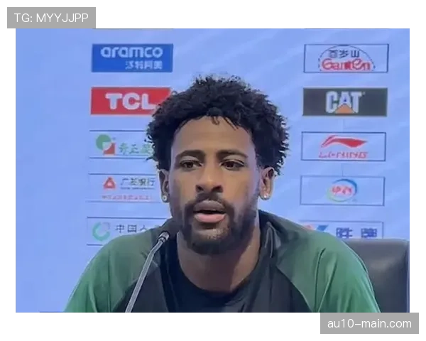 季后赛裁判吹罚尺度收紧 身体对抗强度显著提升